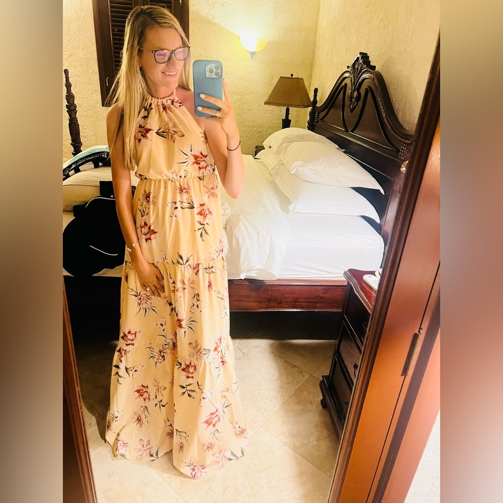 Elegant Floral Maxi Dress